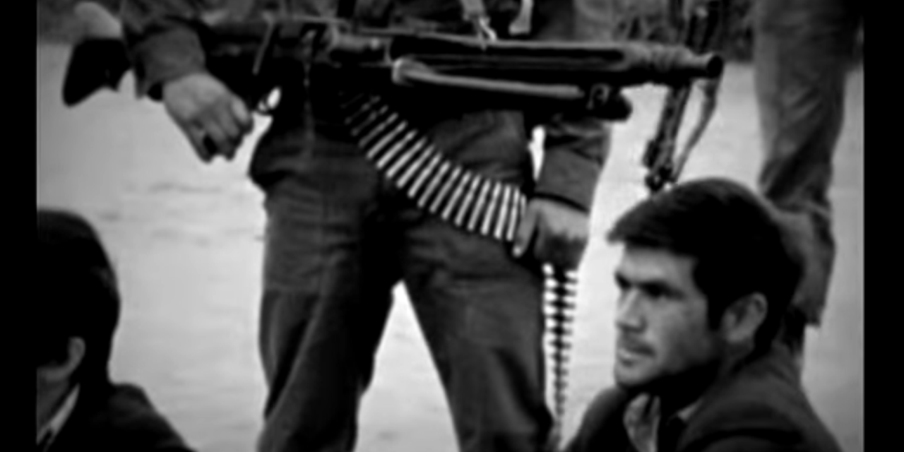 El Memorial (2010) Un Documental de Andrés Brignardello Valdivia.