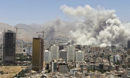 Sociólogo Dr. Tito Tricot sobre situación en Irán